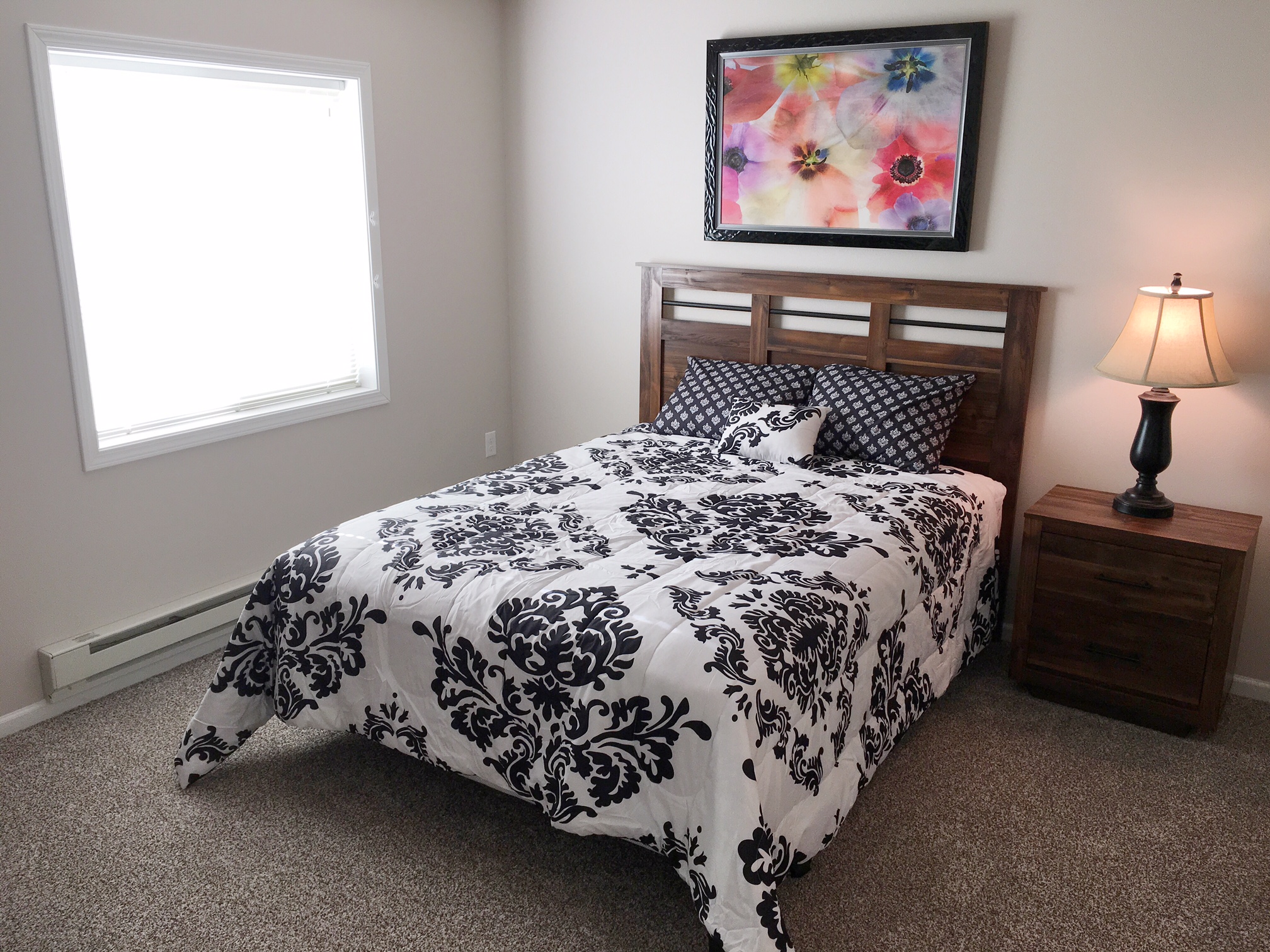 Meridian Apartments :: Valley Rental